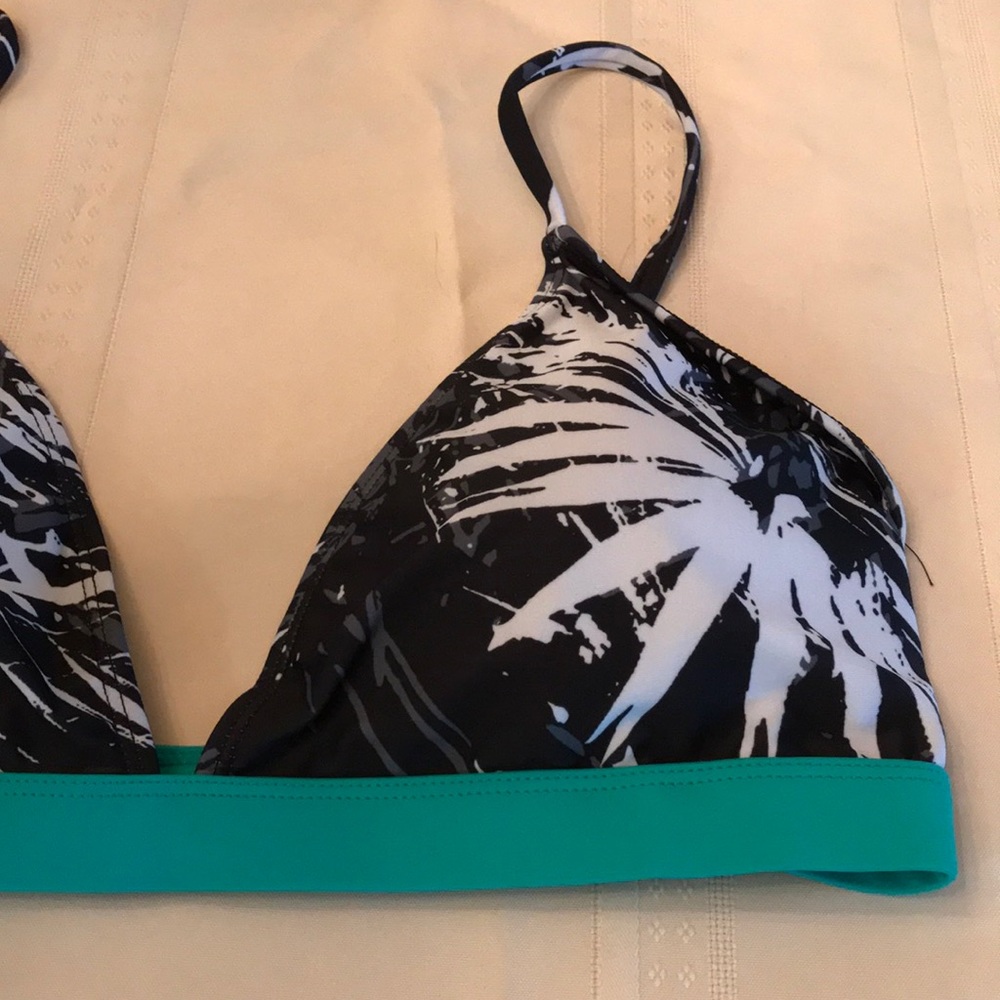 Fabletics Bikini Top - Picture 2 of 5